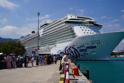 Antalya Limanı'nın rekor konuğu; 335,2 metrelik AROYA