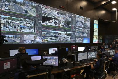 Ankara'da 56 bin personel görevde, kritik yollar kapatılıyor