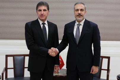 Bakan Fidan, IKB Başkanı Neçirvan Barzani ve IKBY Başbakanı Mesrur Barzani ile görüştü