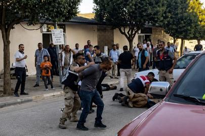 Cinsel istismar şüphelisine hastane bahçesinde infaz 