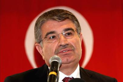 İdris Naim Şahin kimdir? 