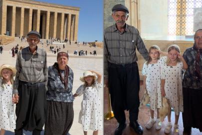 İkizleriyle ziyareti gündem olmuştu. 71 yaşındaki baba anlattı. "Kızım Anıtkabir'i görünce bir saat ağladı"