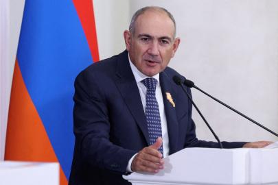 İstifa eden Paşinyan yeniden başbakan olarak atandı