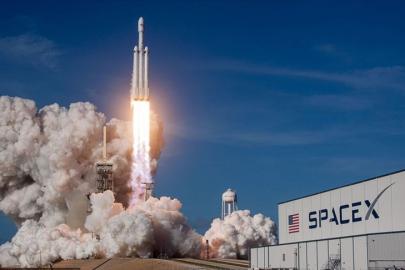 SpaceX’ten 100 milyar dolarlık dev yatırım: Yeni uzay üssü geliyor