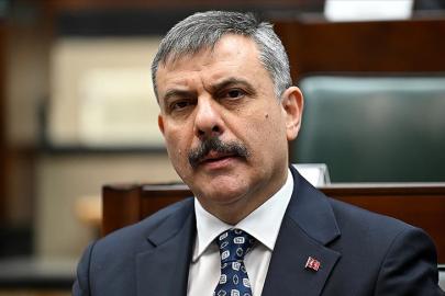 Suça sürüklenen çocuk düzenlenmesi. Bakan Çiftçi: Sadece cezalandırmıyor, suça giden yolu kesiyor